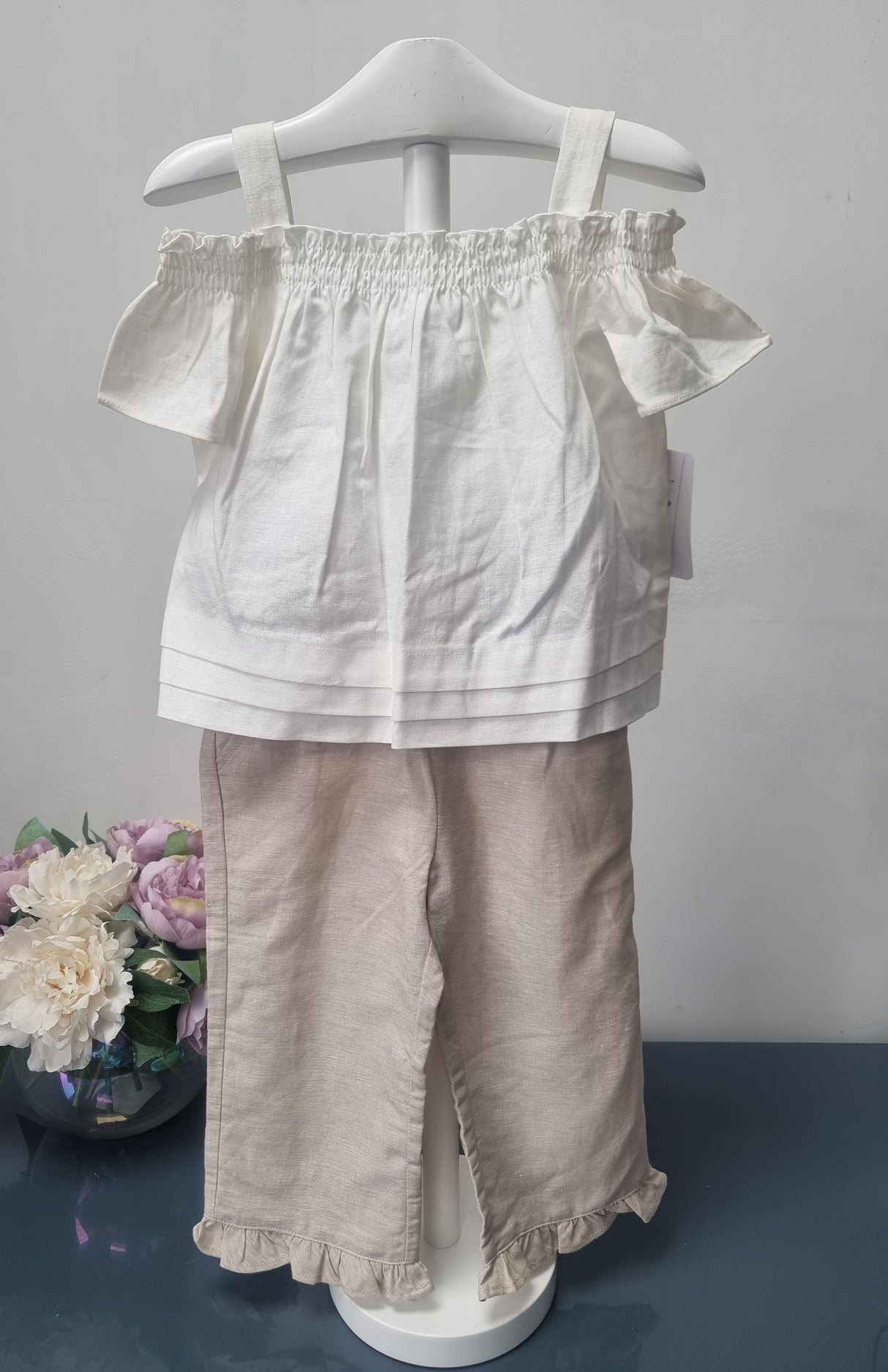 Mayoral Age 4yr Sample linen trousers set