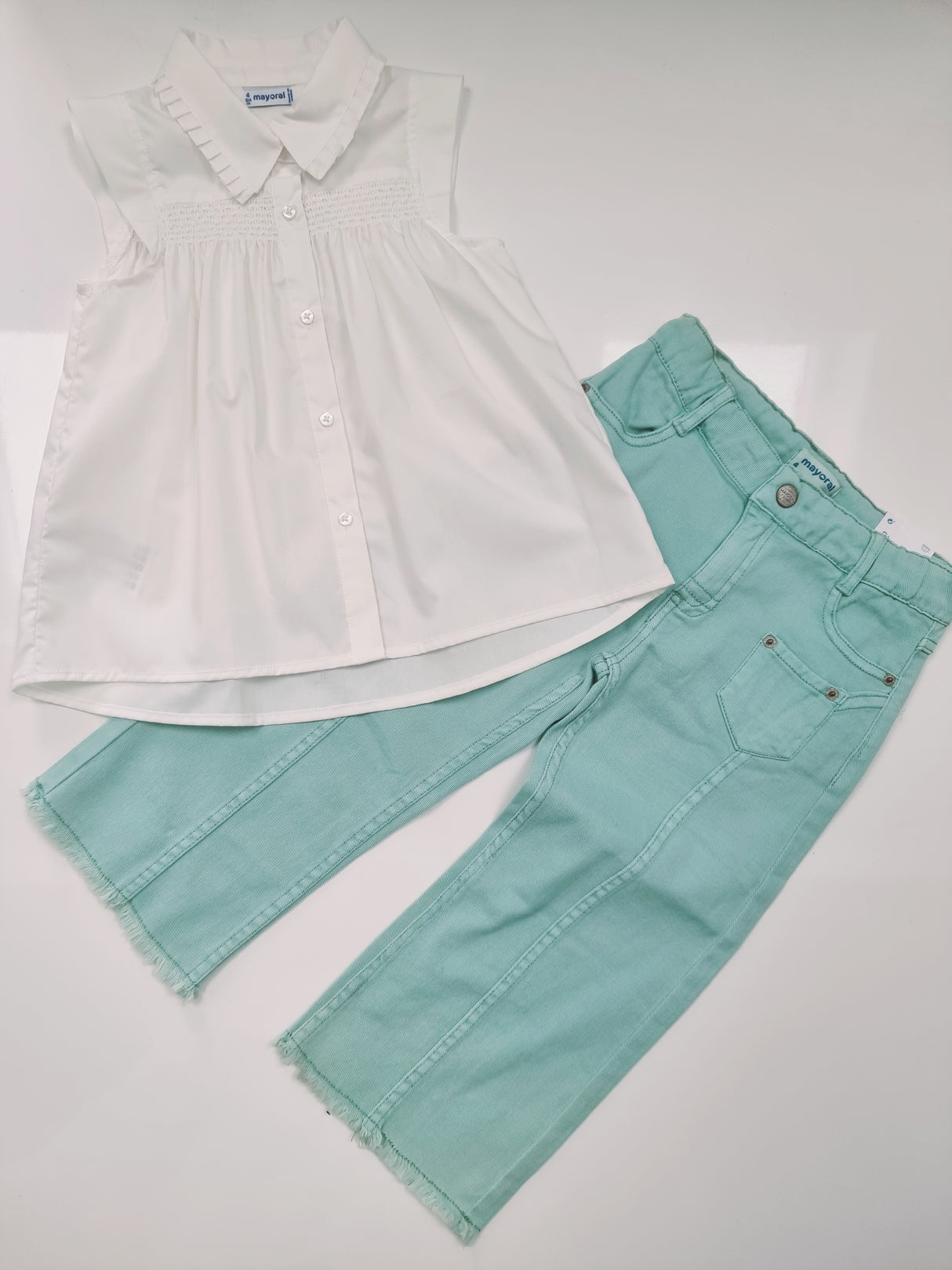 Mayoral Age 4yr Sample blouse & Jeans L39