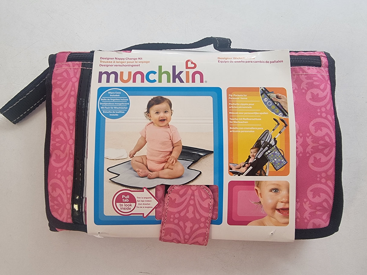 Munchkin Pink Nappy Change Mat Kit