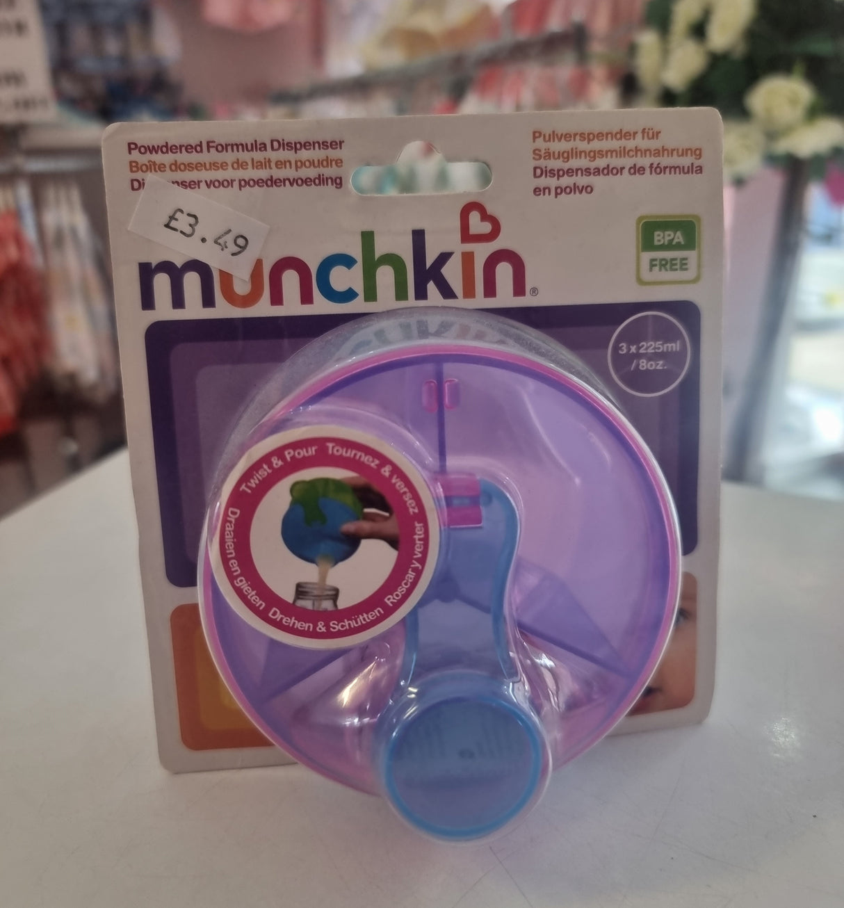 Munchkin Powdered Formula Dispenser