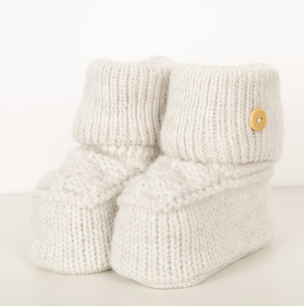 Caramelo Kids AW21 Baby Grey Knitted Booties 207563