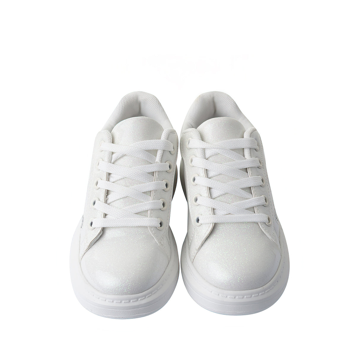 A Dee SS23 Queeny White Heart Trainers 5103